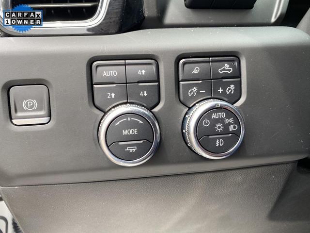 Photo of 2022 White Frost Tricoat GMC Sierra 1500