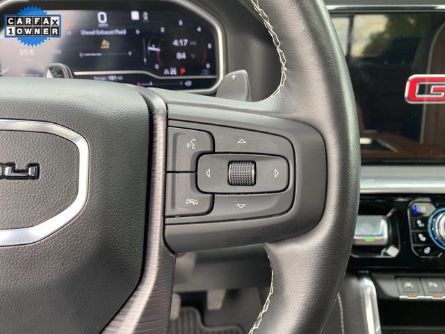 Photo of 2022 White Frost Tricoat GMC Sierra 1500
