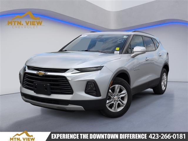 Photo of 2022 Silver Ice Metallic Chevrolet Blazer