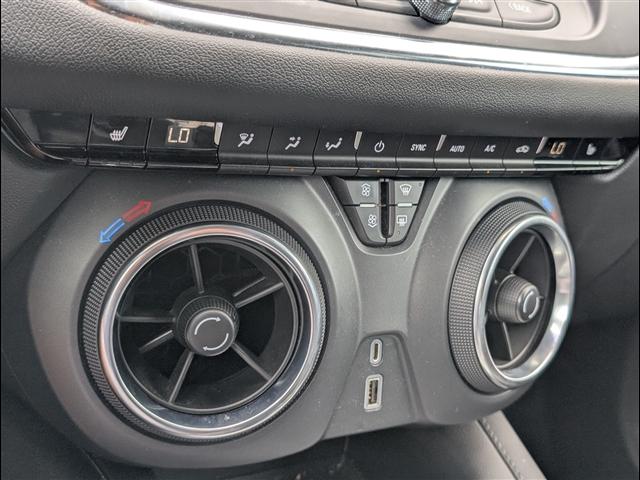 Photo of 2022 Silver Ice Metallic Chevrolet Blazer