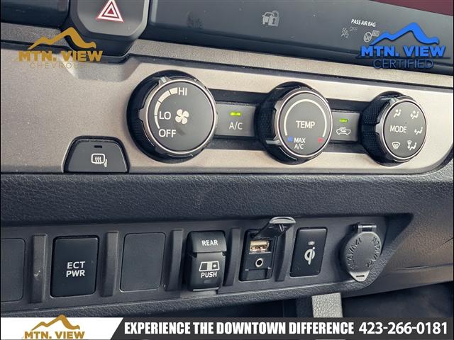 Photo of 2019 Silver Toyota Tacoma