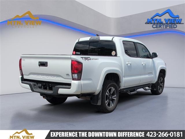 Photo of 2019 Silver Toyota Tacoma