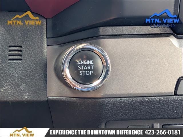 Photo of 2019 Silver Toyota Tacoma