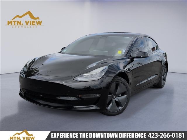 Photo of 2019 Black Tesla Model 3