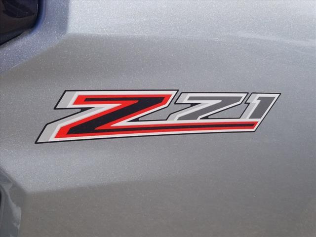 Photo of 2025 Gray Chevrolet Colorado