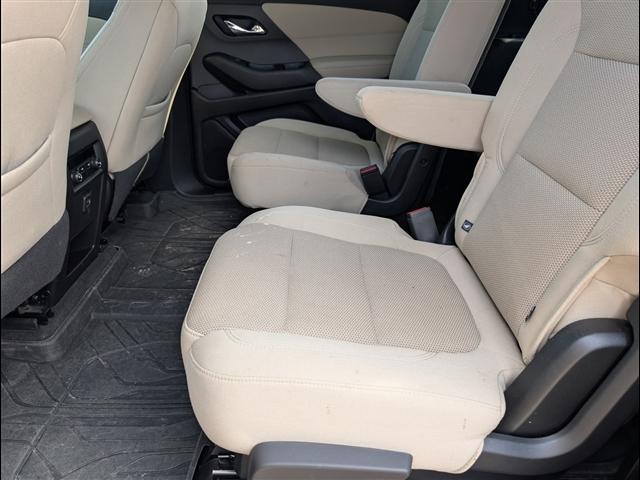 Photo of 2023 Northsky Blue Metallic Chevrolet Traverse