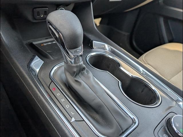 Photo of 2023 Northsky Blue Metallic Chevrolet Traverse