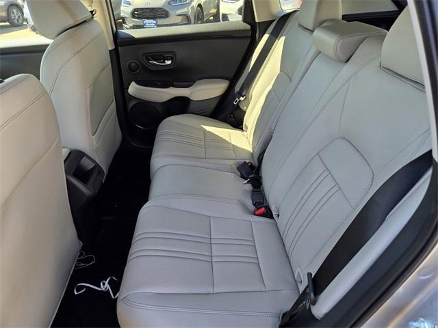 Photo of 2026 Solar Silver Metallic Honda HR-V