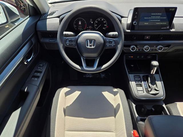 Photo of 2026 Platinum White Pearl Honda CR-V