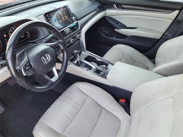 Photo of 2018 SELECT Honda Accord