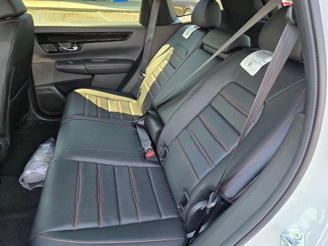 Photo of 2026 Platinum White Pearl Honda CR-V Hybrid