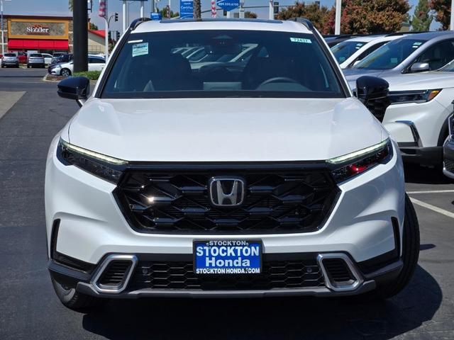 Photo of 2026 Platinum White Pearl Honda CR-V Hybrid