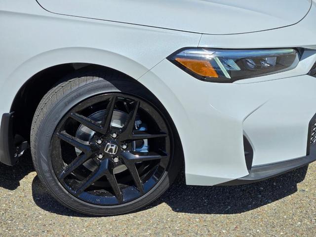 Photo of 2025 Platinum White Pearl Honda Civic Hybrid