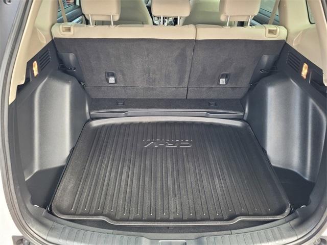 Photo of 2019 Platinum White Honda CR-V