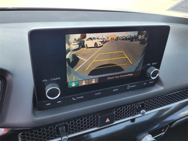 Photo of 2023 Platinum White Honda Civic