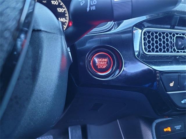 Photo of 2023 Platinum White Honda Civic