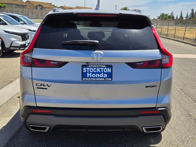 Photo of 2026 Solar Silver Metallic Honda CR-V Hybrid