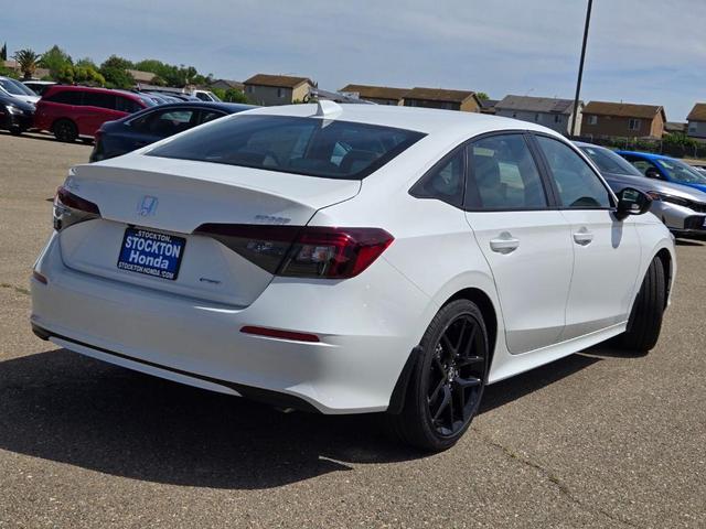 Photo of 2025 Platinum White Pearl Honda Civic Hybrid