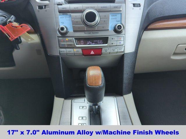 Photo of 2014 Tungsten Metallic Subaru Outback