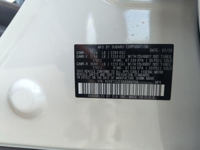 Photo of 2025 Crystal White Pearl Subaru Outback