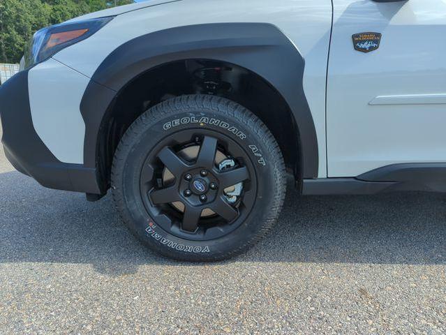 Photo of 2025 Crystal White Pearl Subaru Outback