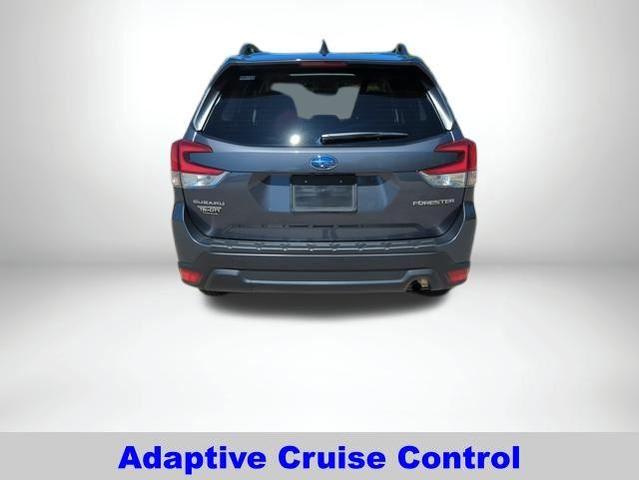 Photo of 2024 Magnetite Gray Metallic Subaru Forester