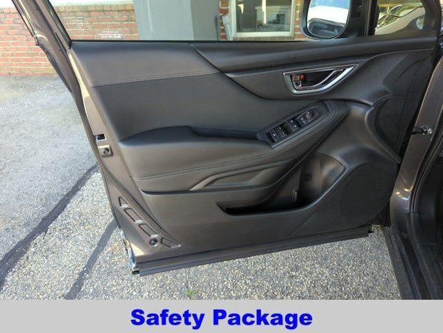 Photo of 2024 Magnetite Gray Metallic Subaru Forester