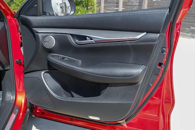 Photo of 2025 Gray INFINITI QX55