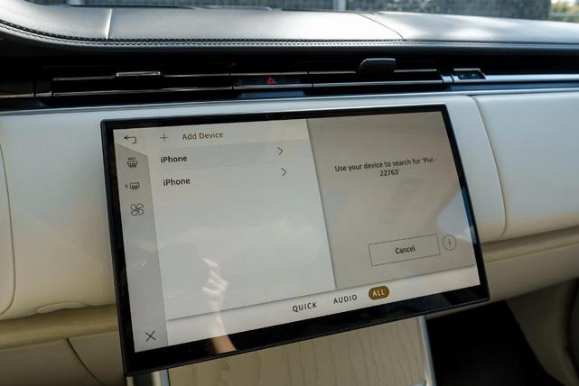 Photo of 2024 Ostuni Pearl White Land Rover Range Rover