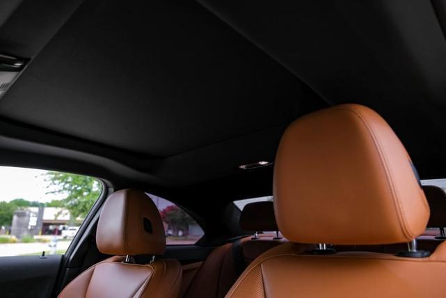 Photo of 2022 Jet Black BMW 230