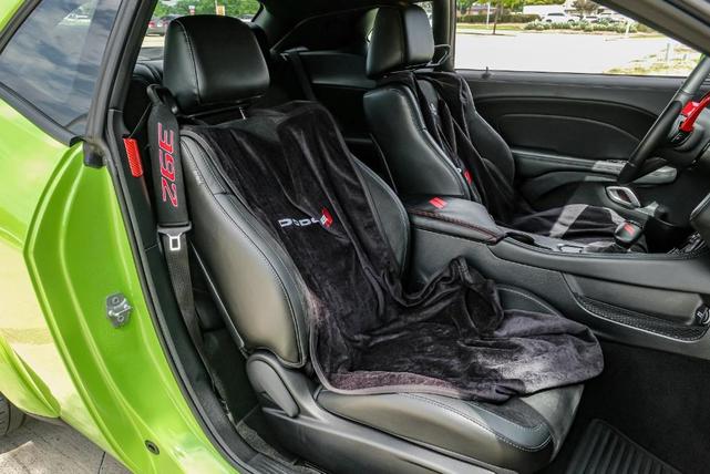 Photo of 2023 Sublime Clearcoat Metallic Dodge Challenger
