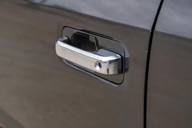 Photo of 2017 Magnetic Ford F-150