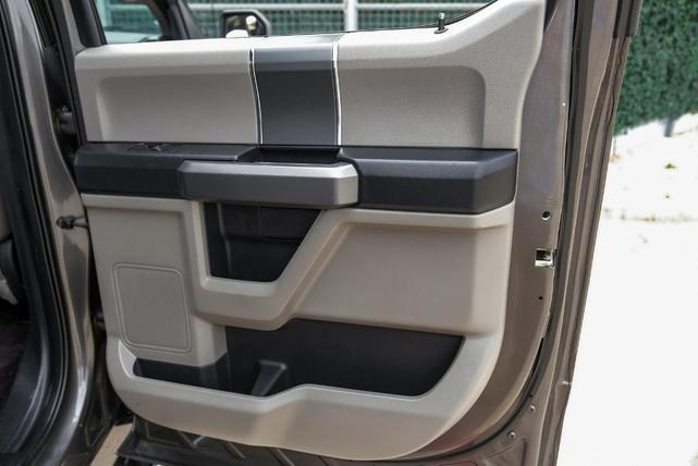 Photo of 2017 Magnetic Ford F-150