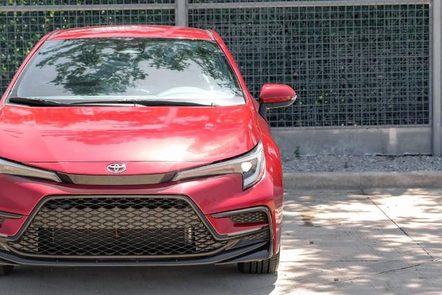 Photo of 2023 Ruby Flare Pearl Toyota Corolla