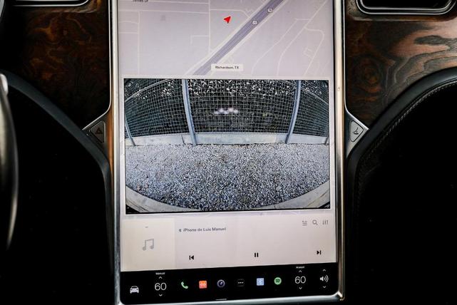 Photo of 2017 Black Tesla Model X