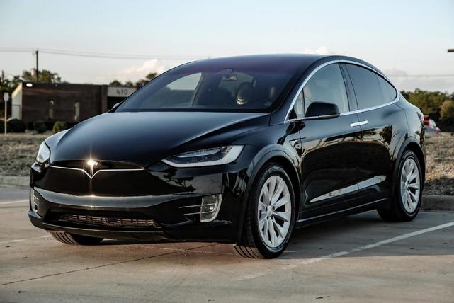 Photo of 2017 Black Tesla Model X