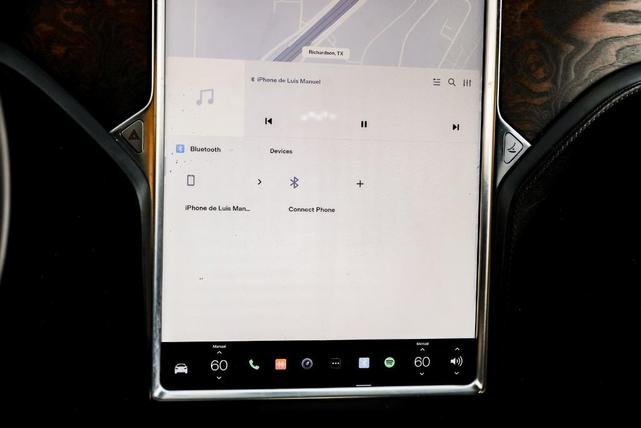 Photo of 2017 Black Tesla Model X