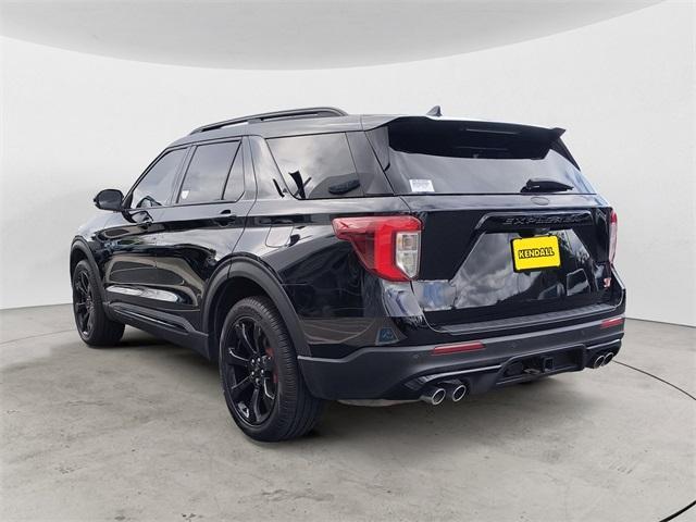 Photo of 2022 Black Ford Explorer