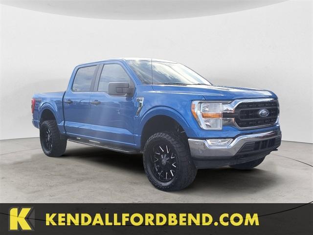 Photo of 2021 Velocity Blue Metallic Ford F-150