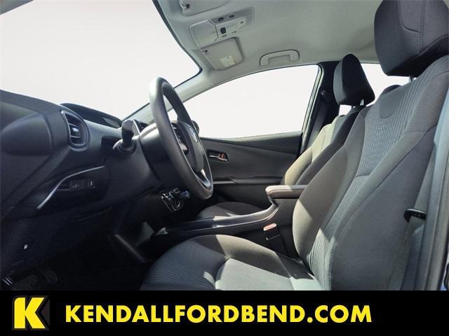 Photo of 2016 Midnight Black Toyota Prius