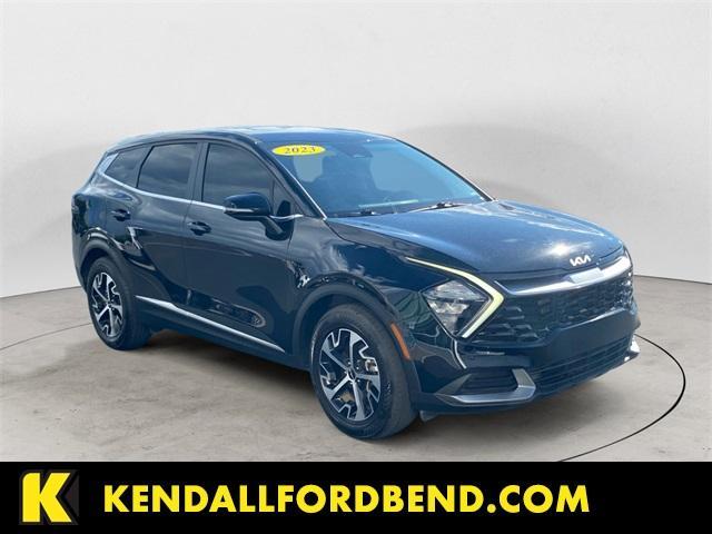 Photo of 2023 Ebony Black Kia Sportage