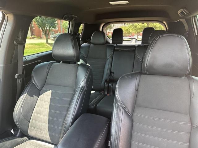 Photo of 2023 Alloy Silver Metallic Mitsubishi Outlander