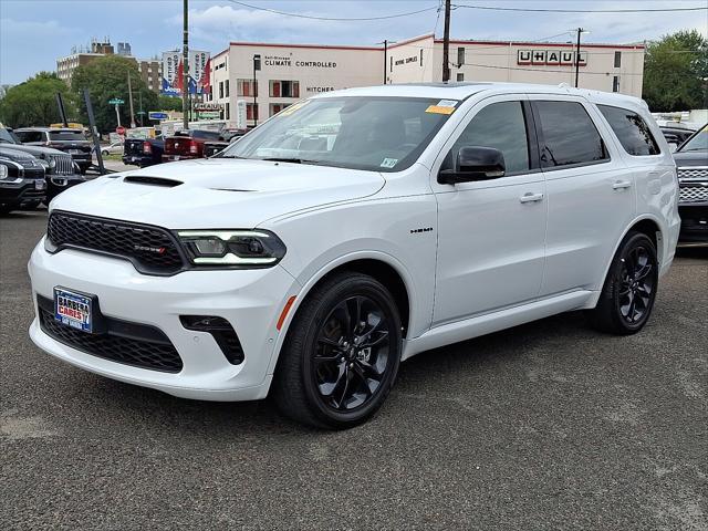 Photo of 2022 White Knuckle Clearcoat - PW7 Dodge Durango