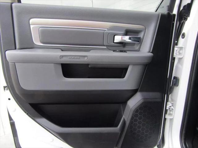 Photo of 2015 Bright White Clearcoat RAM 2500