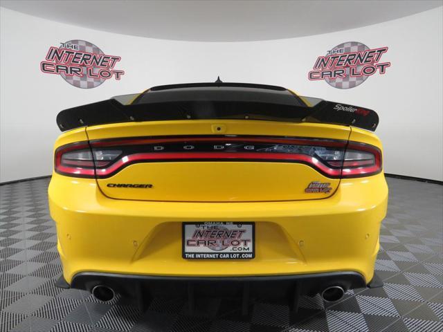 Photo of 2017 Yellow Jacket Clearcoat Dodge Charger