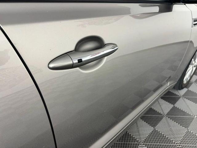 Photo of 2014 Silver Kia Optima