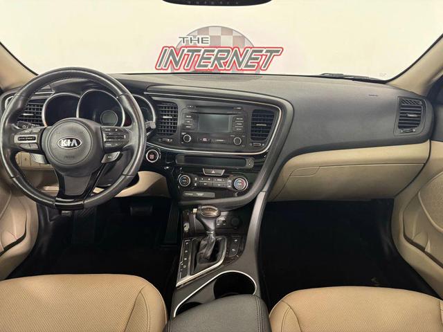 Photo of 2014 Silver Kia Optima