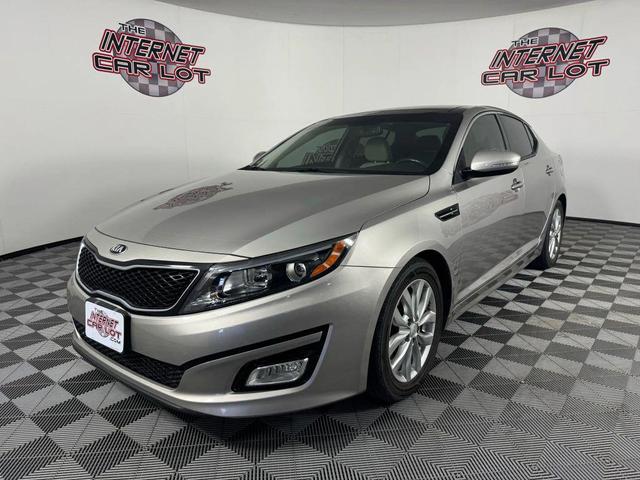 Photo of 2014 Silver Kia Optima