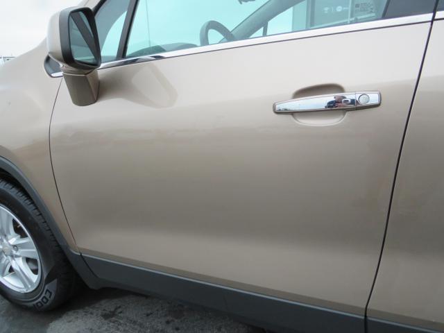 Photo of 2018 Gold Chevrolet Trax