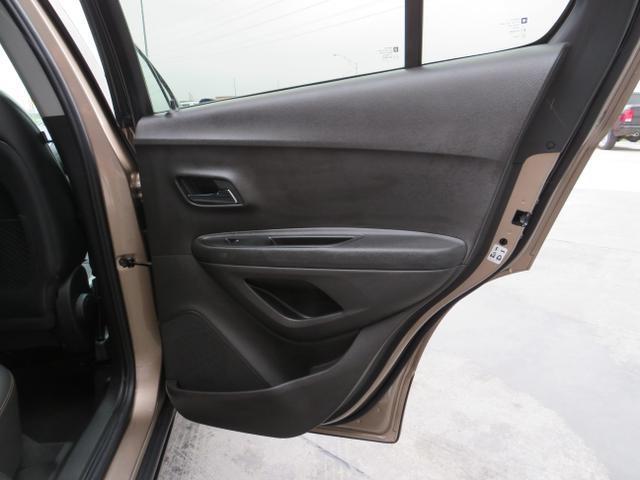 Photo of 2018 Gold Chevrolet Trax